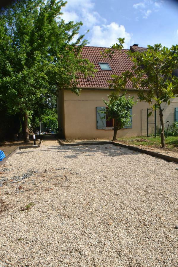 Sur La Route De Champ Colin Villa Saint-Denis-lès-Rebais Екстериор снимка